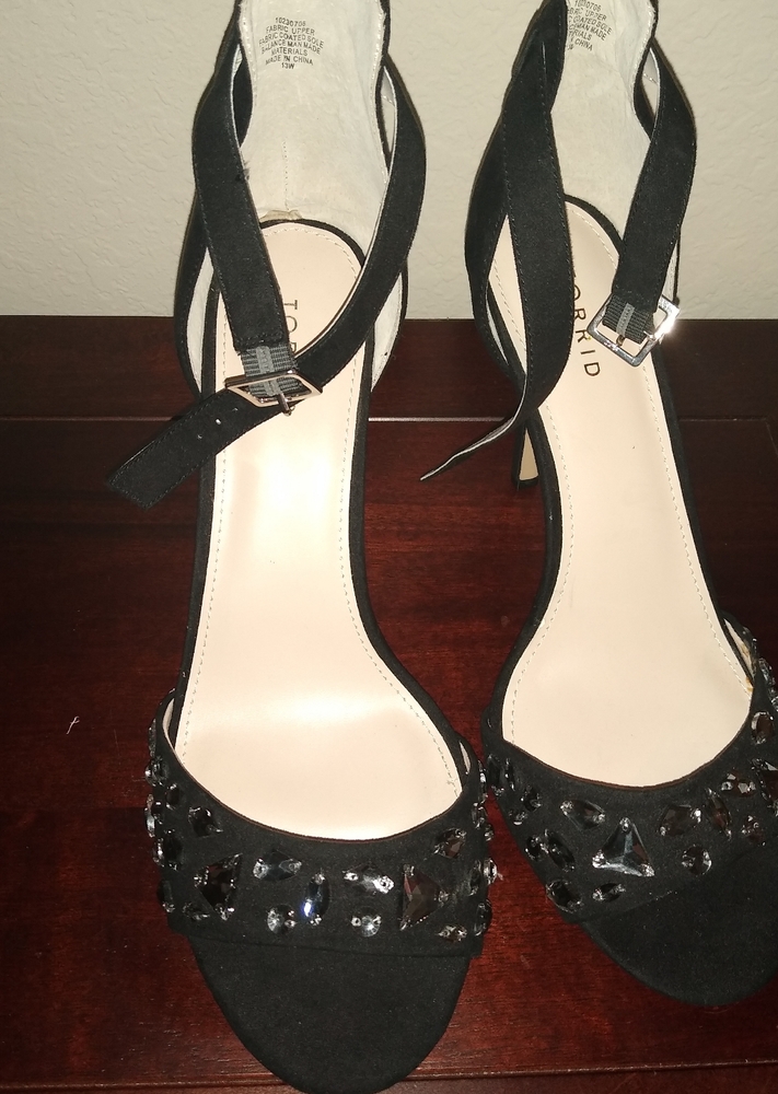 Sz 13 black Torrid heel